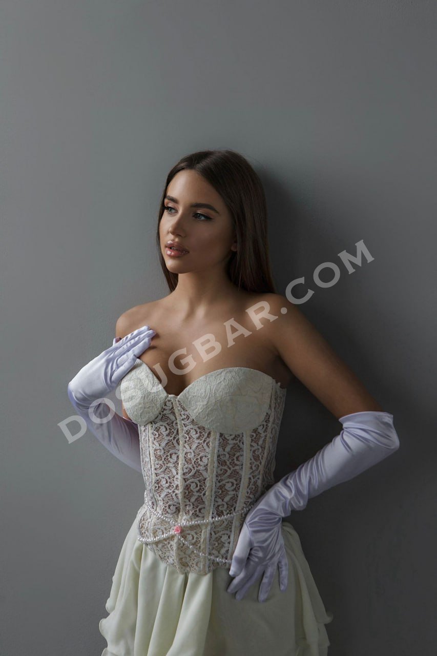 Алина, 24